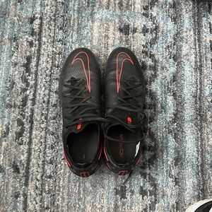 Nike FlyKnit Phantom soccer Cleats
